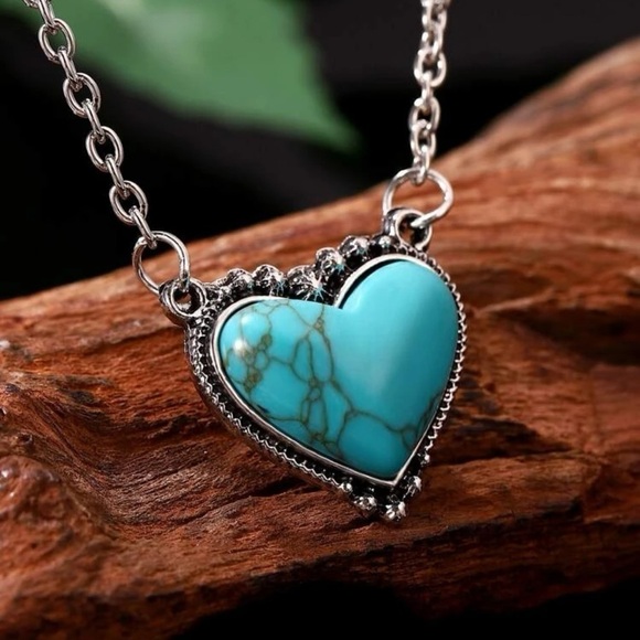 Turquoise Heart Pendant Necklace - Picture 1 of 3